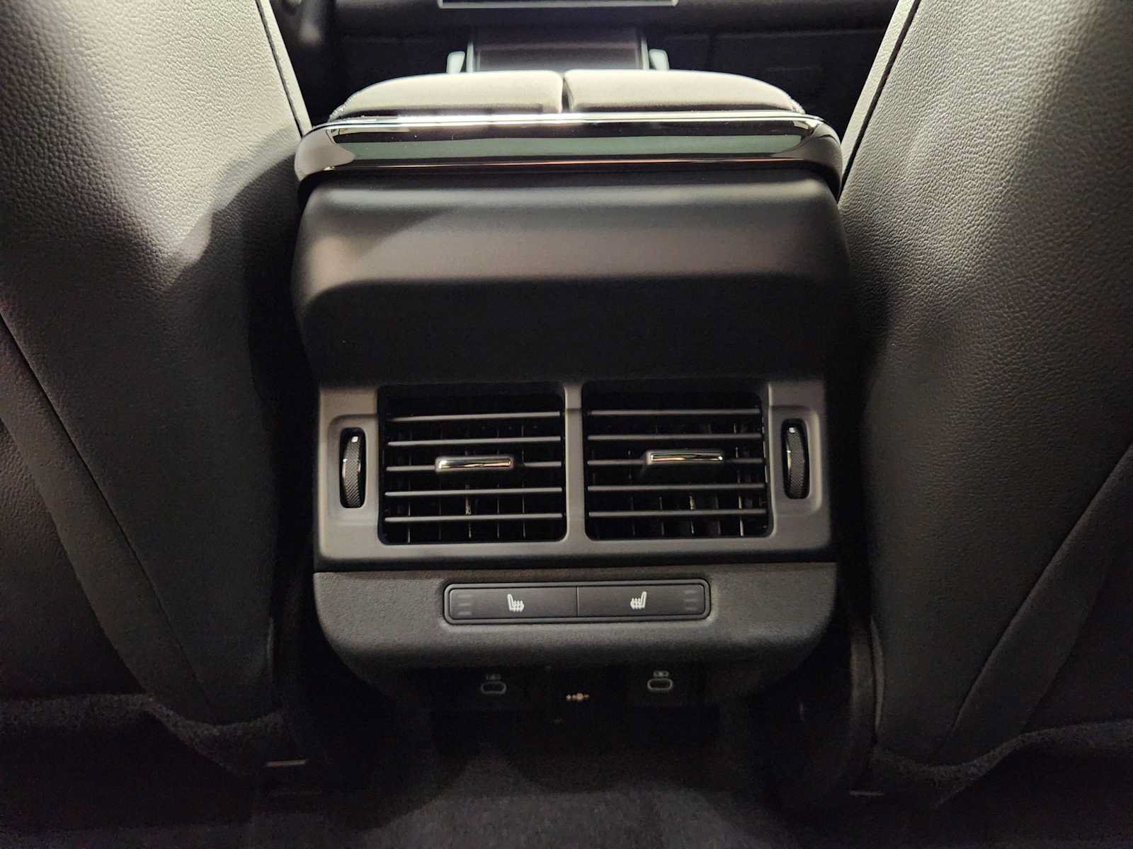 New 2026 Land Rover Range Rover Evoque S AWD/4WD image 49