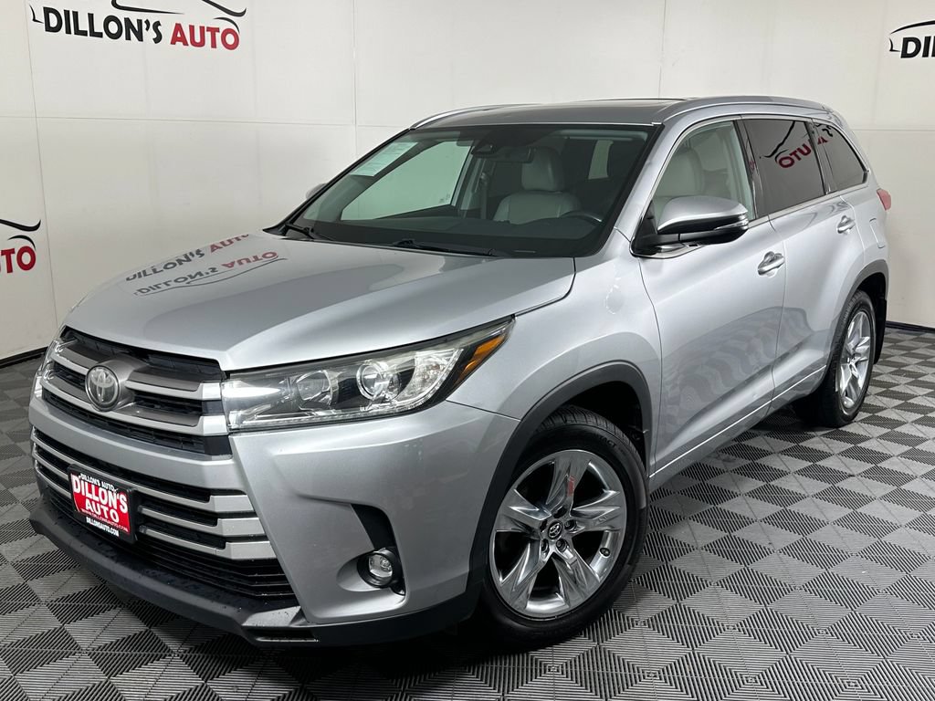 Used 2019 Toyota Highlander Limited w/ Carpet Mat Package (TMS)