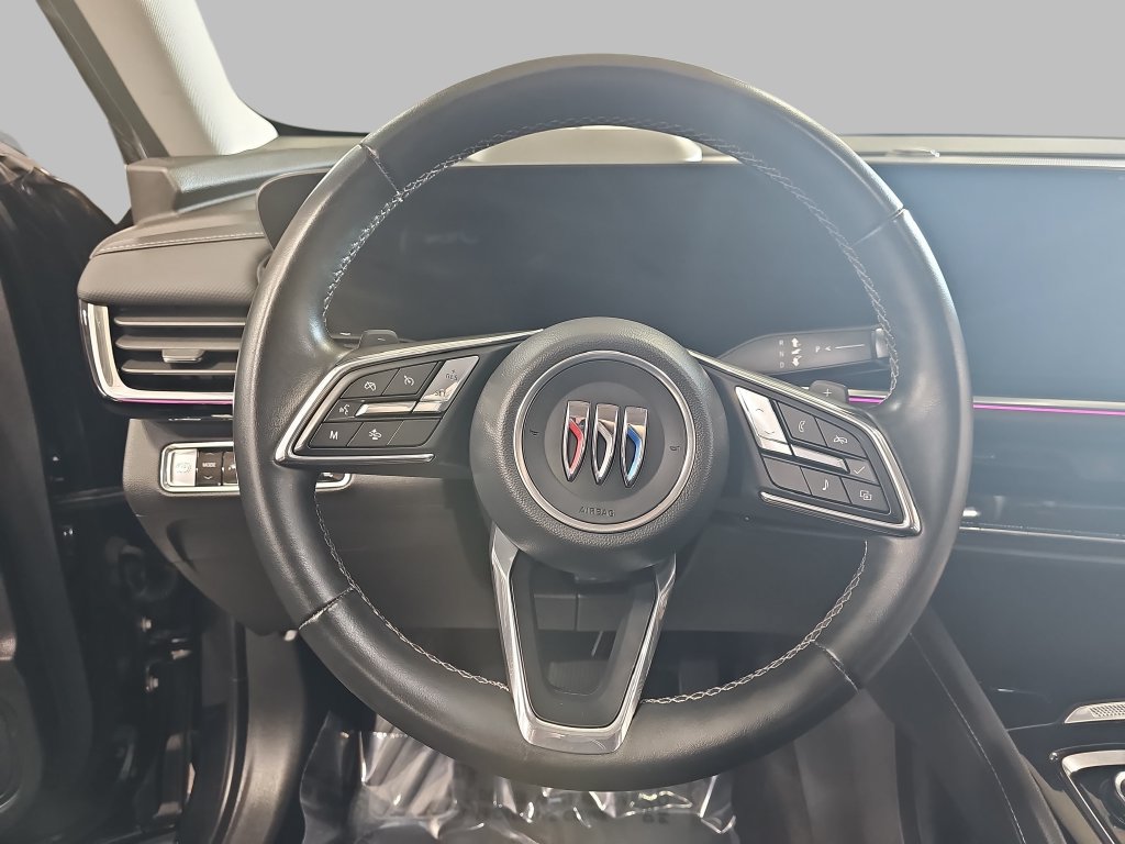 Certified 2024 Buick Envision Preferred AWD/4WD image 22