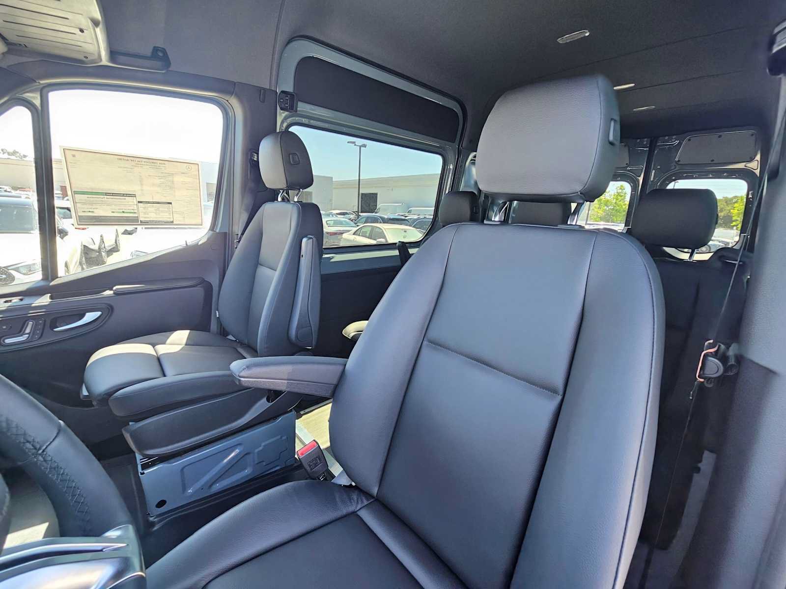 New 2026 Mercedes-Benz Sprinter 2500 image 22