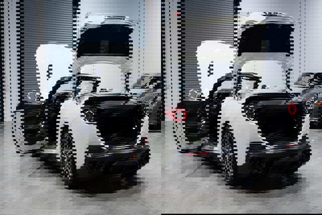 Used 2019 Ferrari Portofino image 38