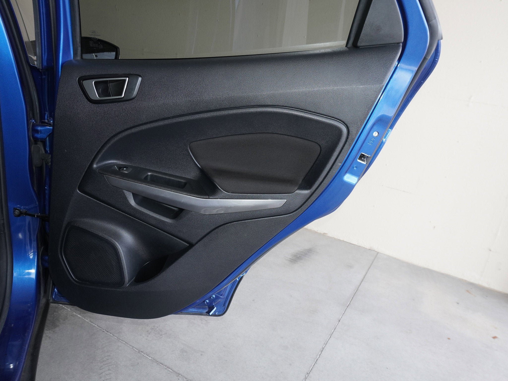 Used 2022 Ford EcoSport SE w/ SE Convenience Package image 46