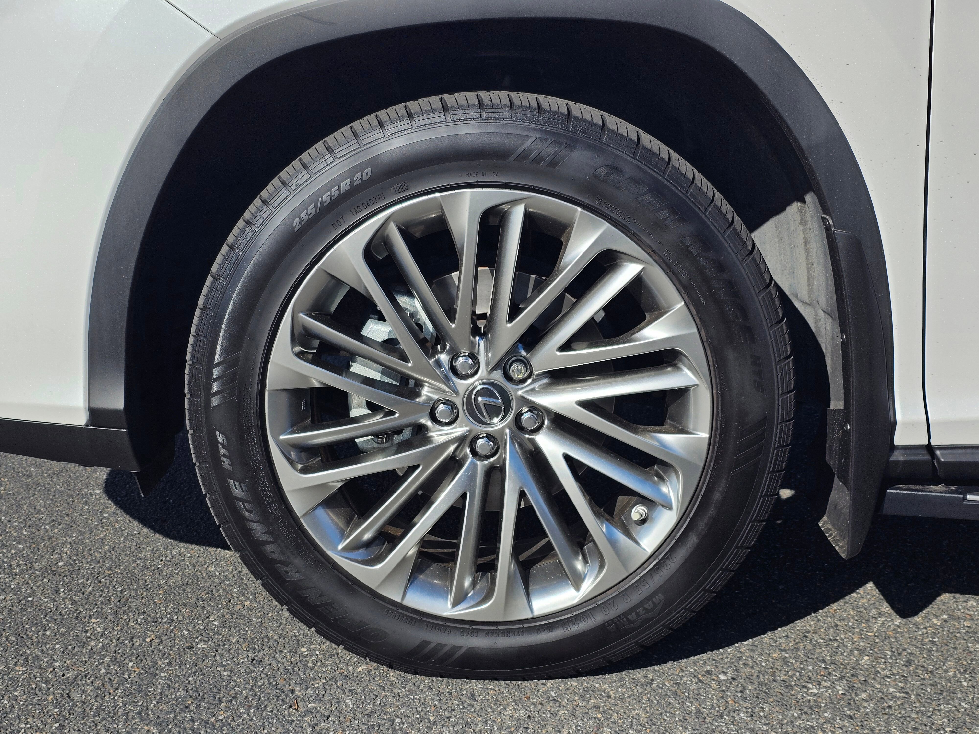 Used 2020 Lexus RX 350L Luxury w/ Accessory Package image 41