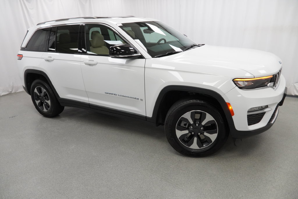 Certified 2024 Jeep Grand Cherokee Limited 4xe AWD/4WD image 20