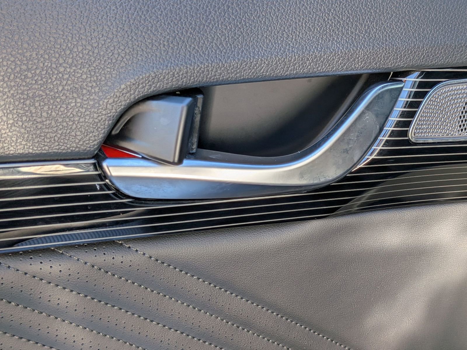 Used 2024 Hyundai Palisade Calligraphy image 29