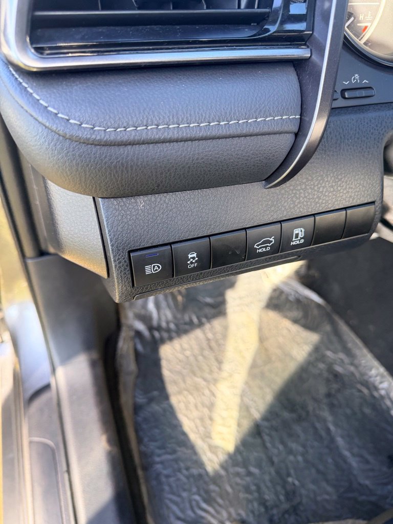 Used 2024 Toyota Camry SE FWD image 16