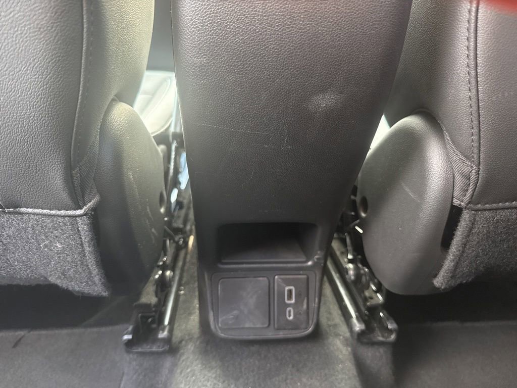 Used 2025 Buick Encore GX Preferred AWD/4WD image 12