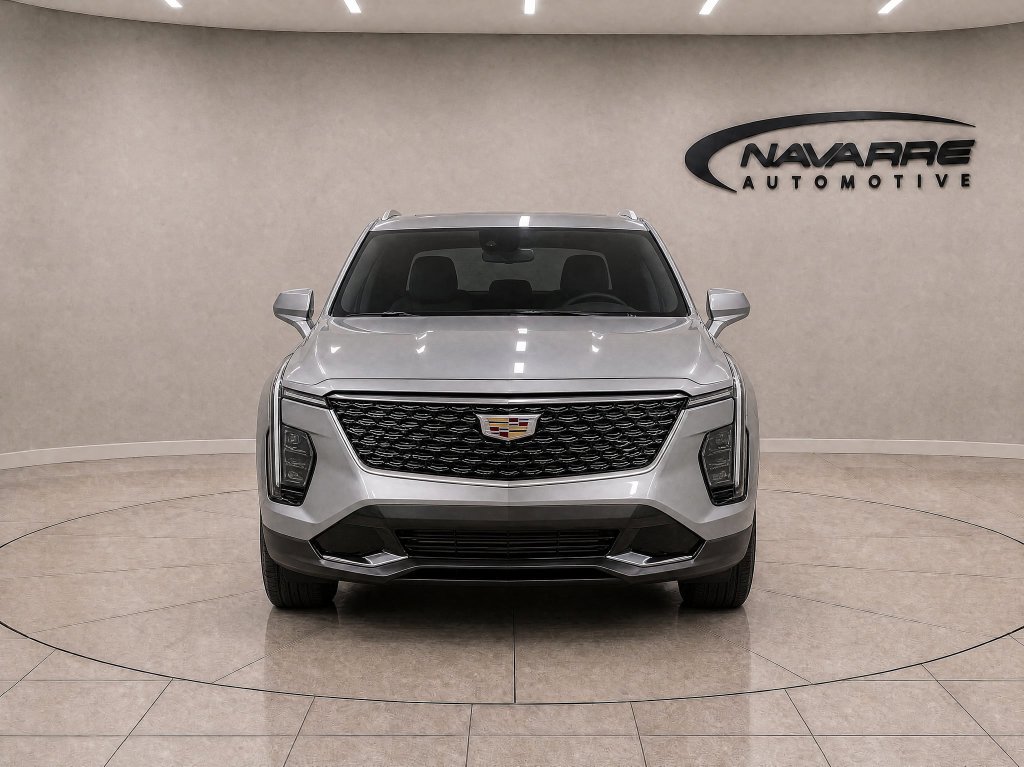 Used 2025 Cadillac XT4 Premium Luxury FWD image 2