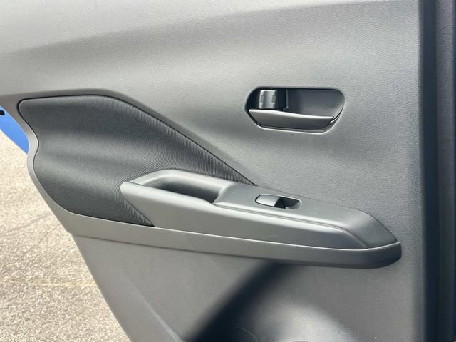 Certified 2025 Nissan Kicks Play S FWD image 17