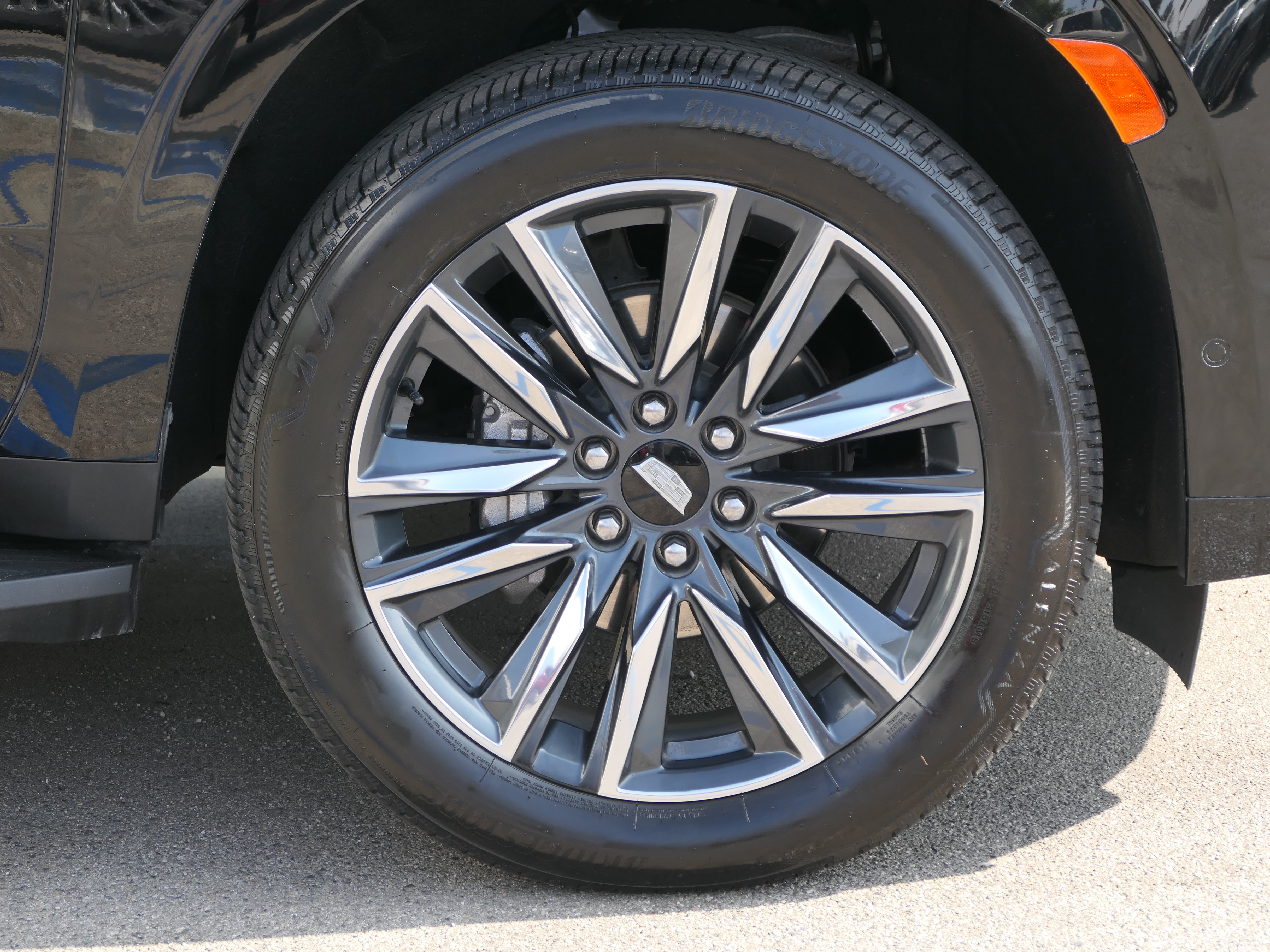Certified 2023 Cadillac Escalade Sport AWD/4WD image 11