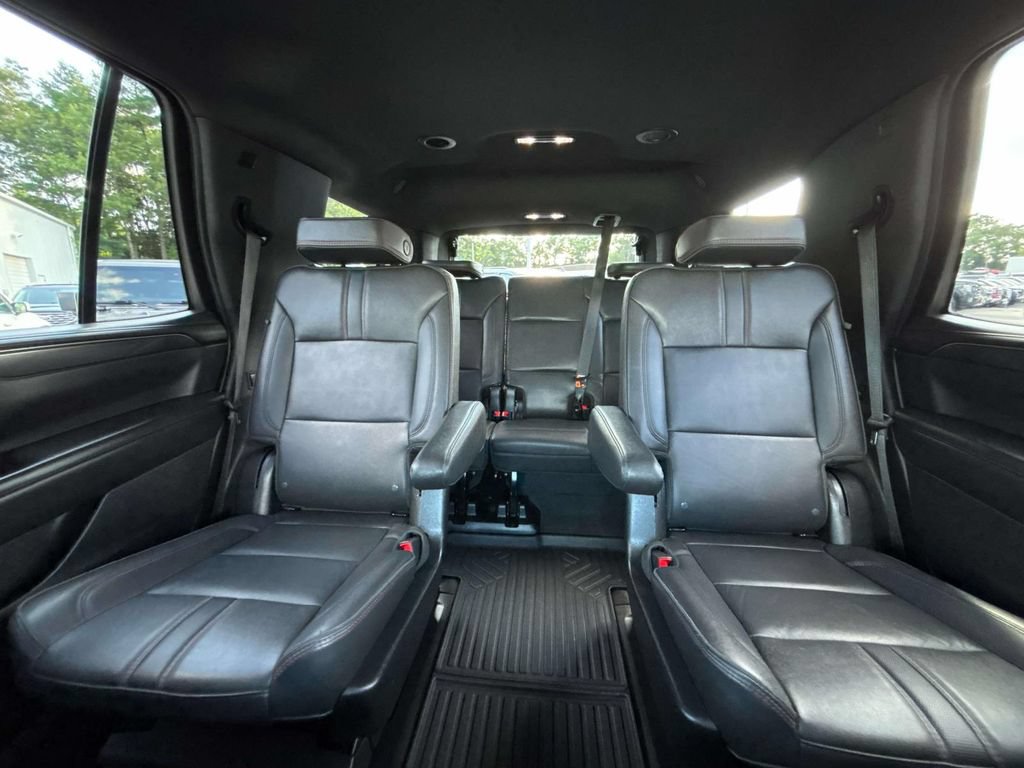 Used 2024 Chevrolet Tahoe RST w/ Luxury Package AWD/4WD image 16
