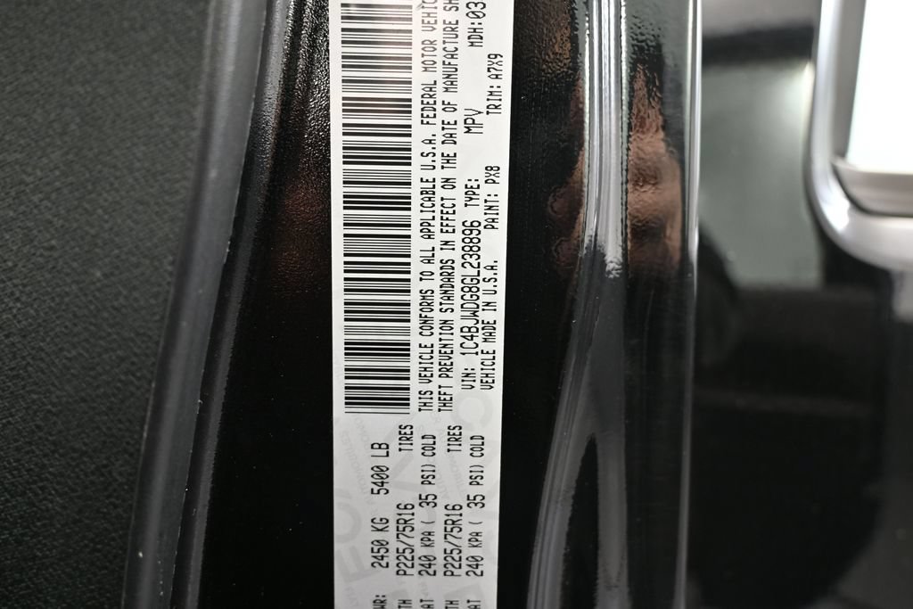 Used 2016 Jeep Wrangler Unlimited Sport AWD/4WD image 37
