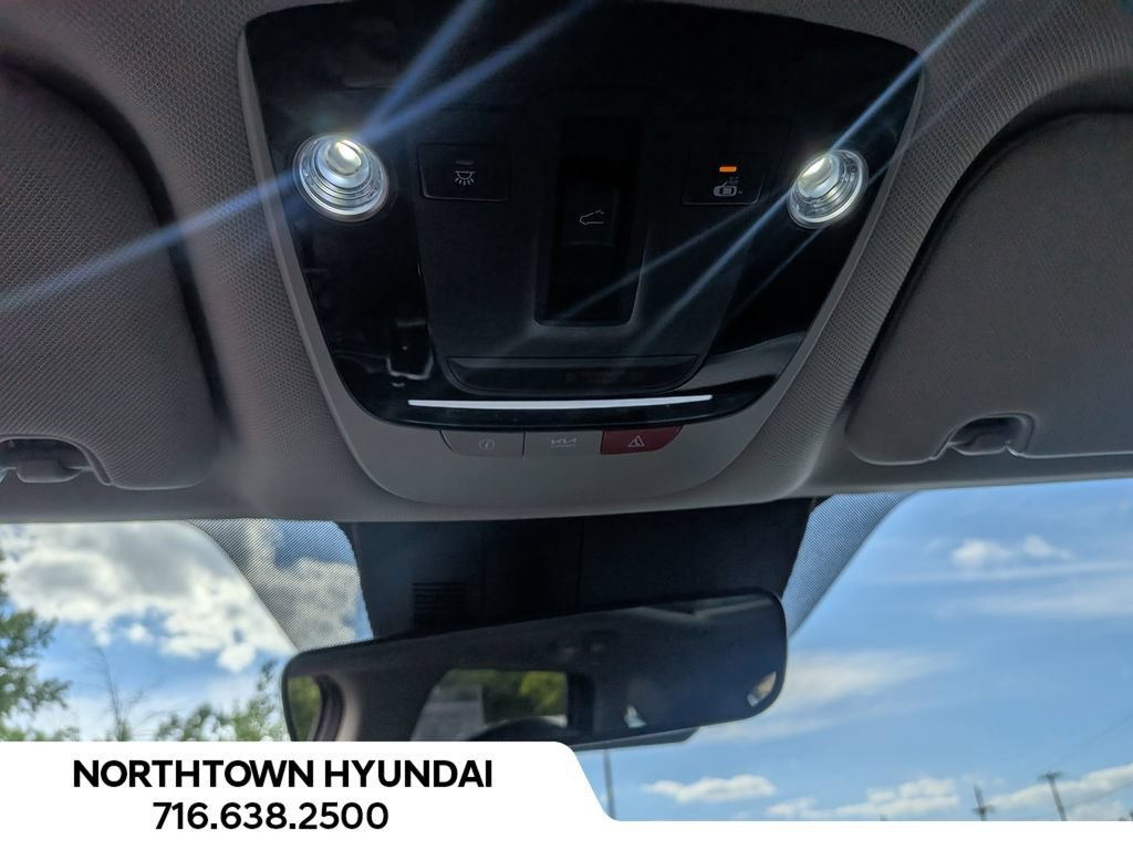 Used 2023 Kia Sorento SX AWD/4WD image 24