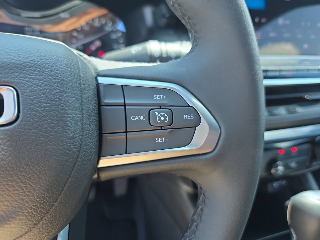 New 2026 Jeep Compass Latitude AWD/4WD image 19
