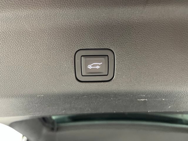 Used 2025 Chevrolet Tahoe LT AWD/4WD image 50