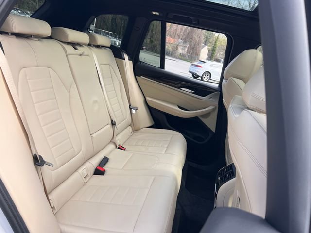 Used 2018 BMW X3 xDrive30i w/ Premium Package image 29