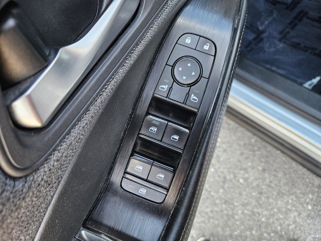 Used 2022 Nissan Rogue SV AWD/4WD image 10