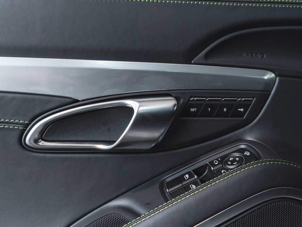 Used 2025 Porsche 718 Boxster S image 27