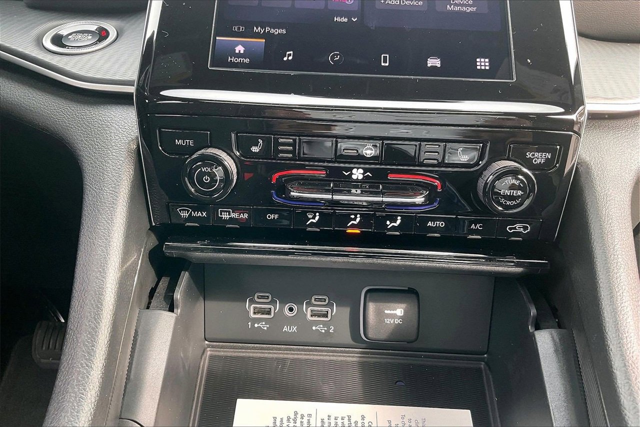 New 2025 Jeep Grand Cherokee L Laredo w/ Luxury Tech Group I image 17