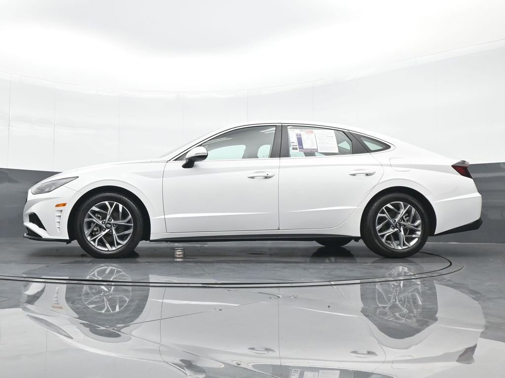 Used 2023 Hyundai Sonata SEL w/ Cargo Package image 19