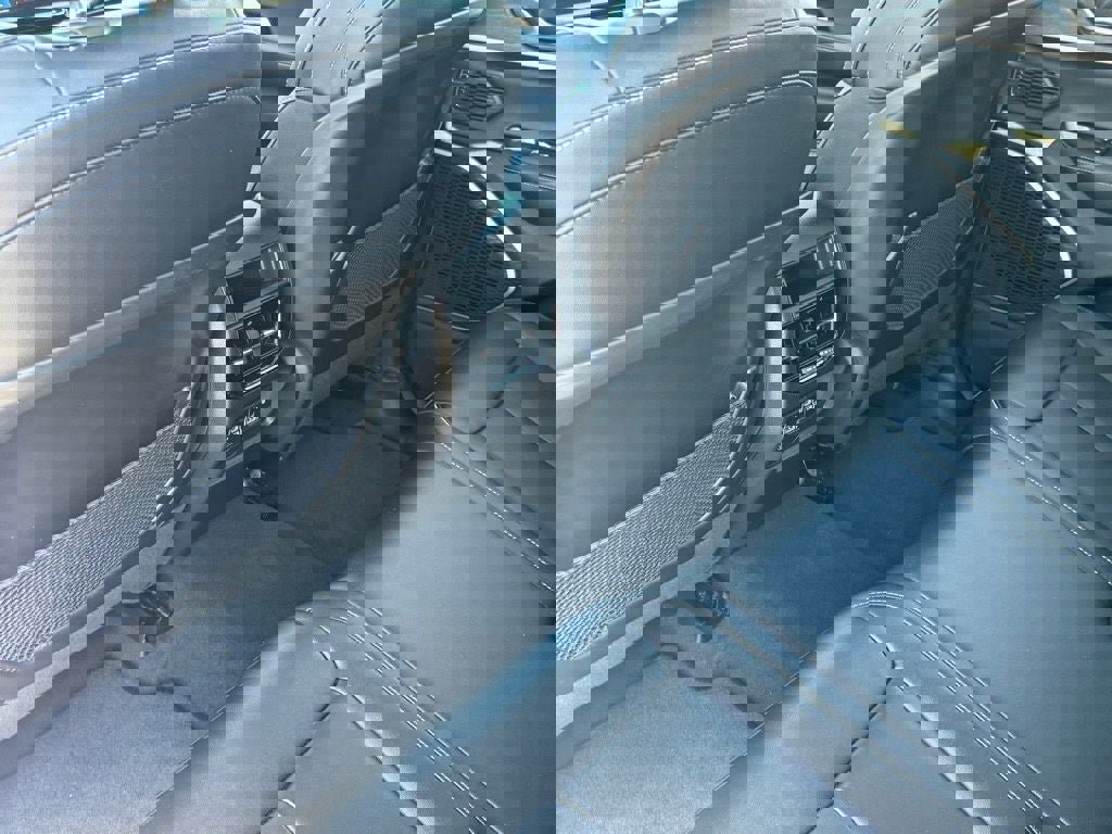 Used 2022 Jeep Grand Cherokee Limited 4xe image 15