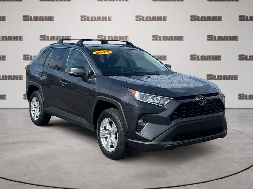 Used 2021 Toyota RAV4 XLE image 7