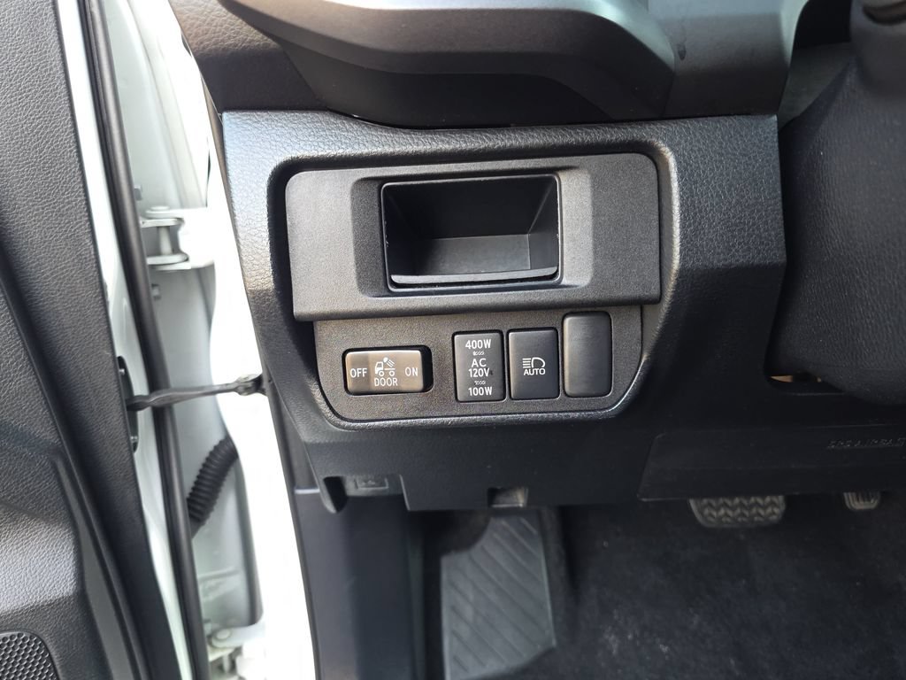 Used 2019 Toyota Tacoma TRD Pro AWD/4WD image 26