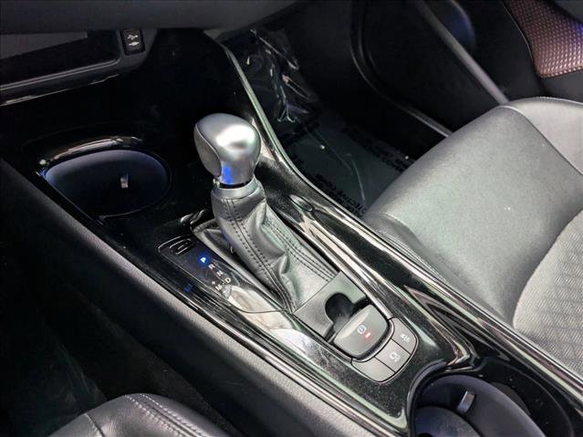 Used 2019 Toyota C-HR Limited FWD image 13