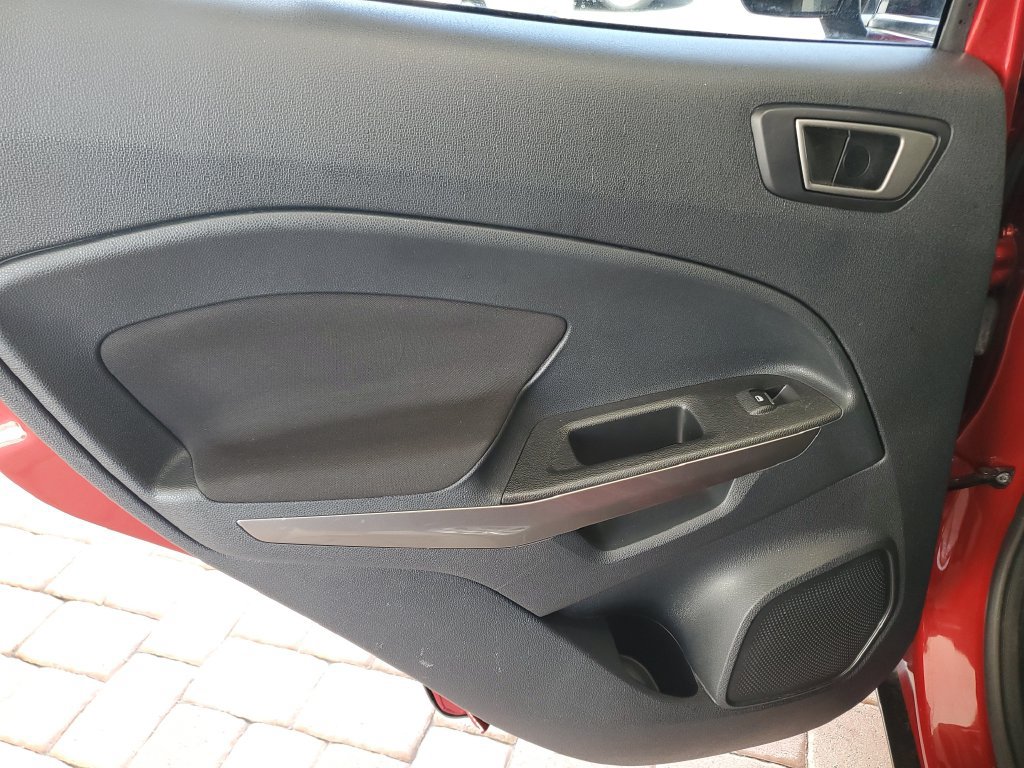 Used 2021 Ford EcoSport SE w/ SE Convenience Package FWD image 12