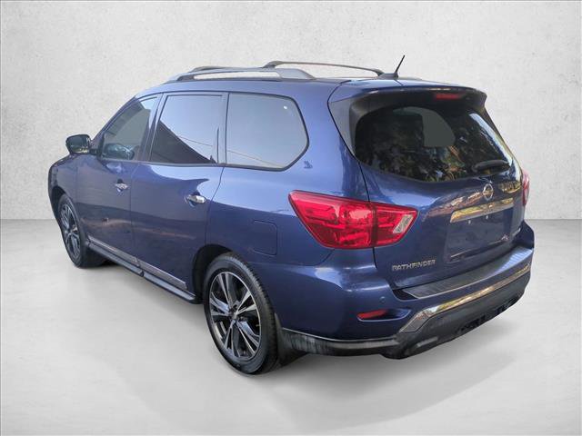 Used 2017 Nissan Pathfinder Platinum FWD image 8