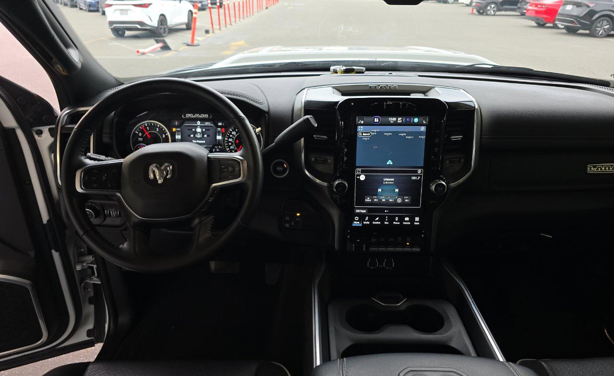 Used 2023 RAM 2500 Laramie w/ Night Edition image 9