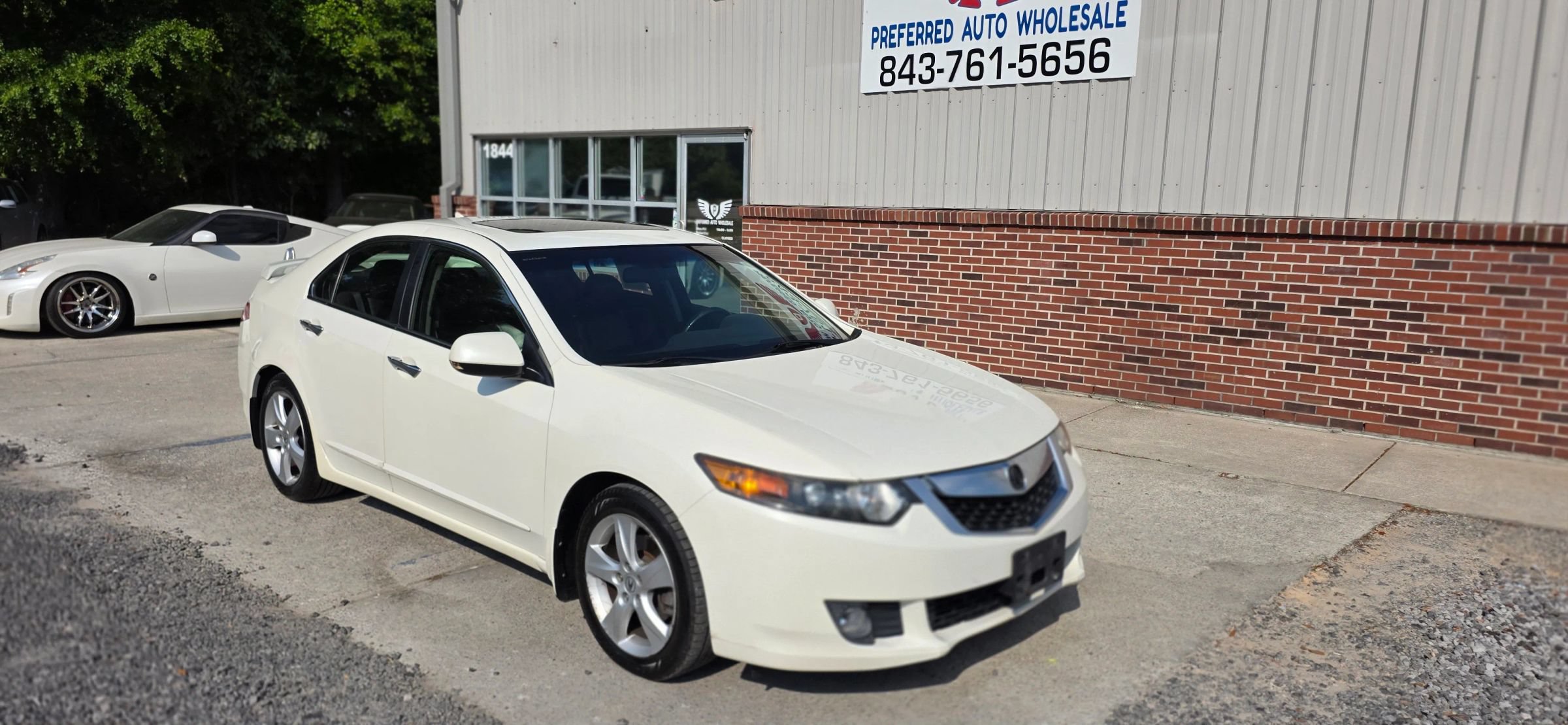 Used 2009 Acura TSX Sedan FWD image 2