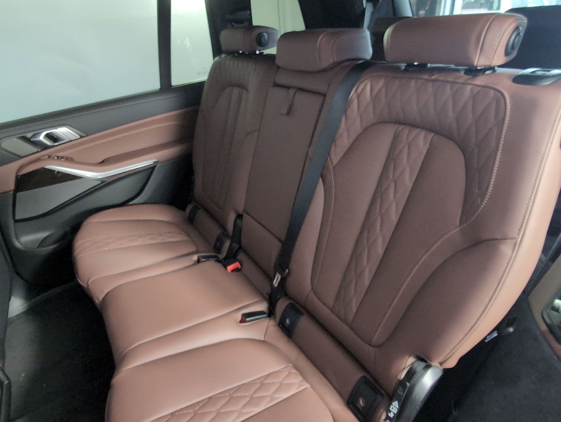 New 2026 BMW X7 M60i image 28