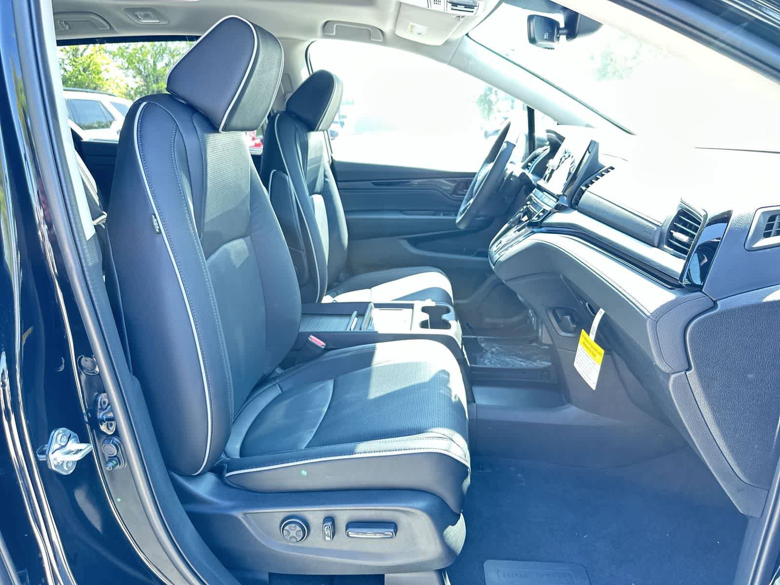 New 2026 Honda Odyssey Elite image 16