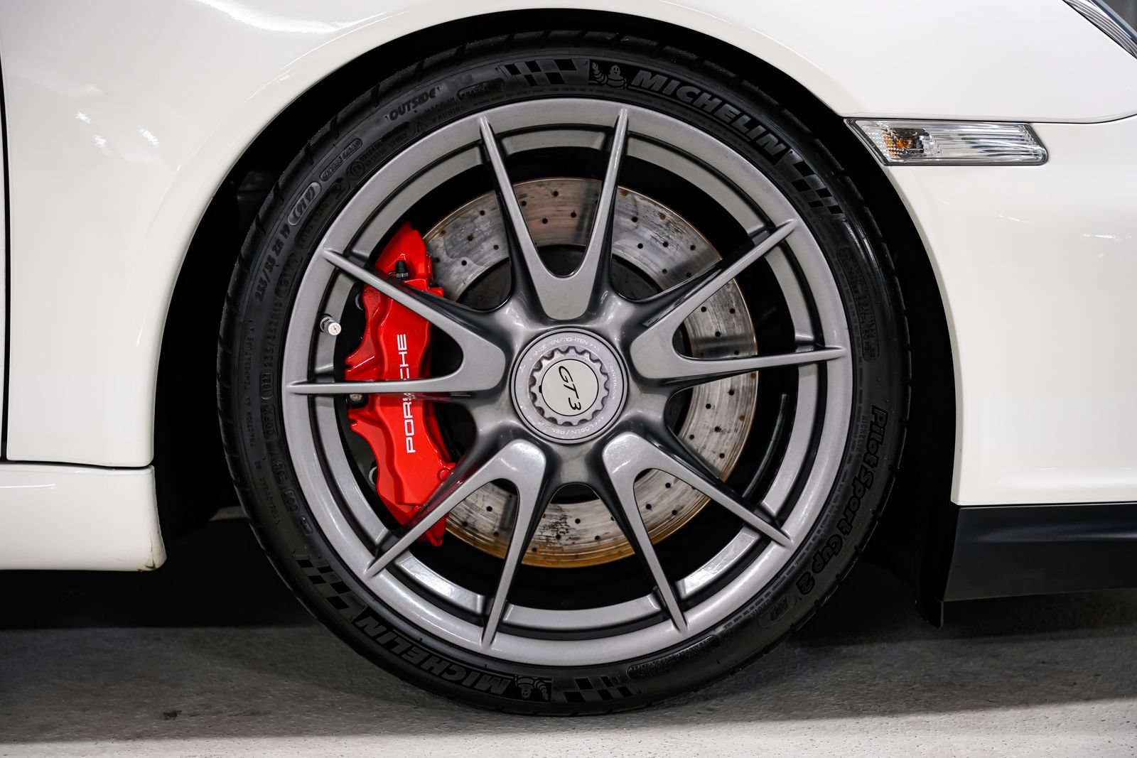 Used 2010 Porsche 911 GT3 RWD image 48