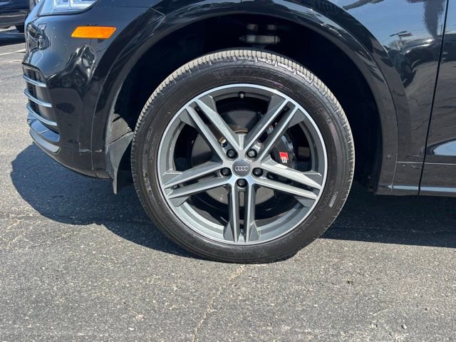 Used 2018 Audi SQ5 Premium Plus w/ Navigation Package AWD/4WD image 10