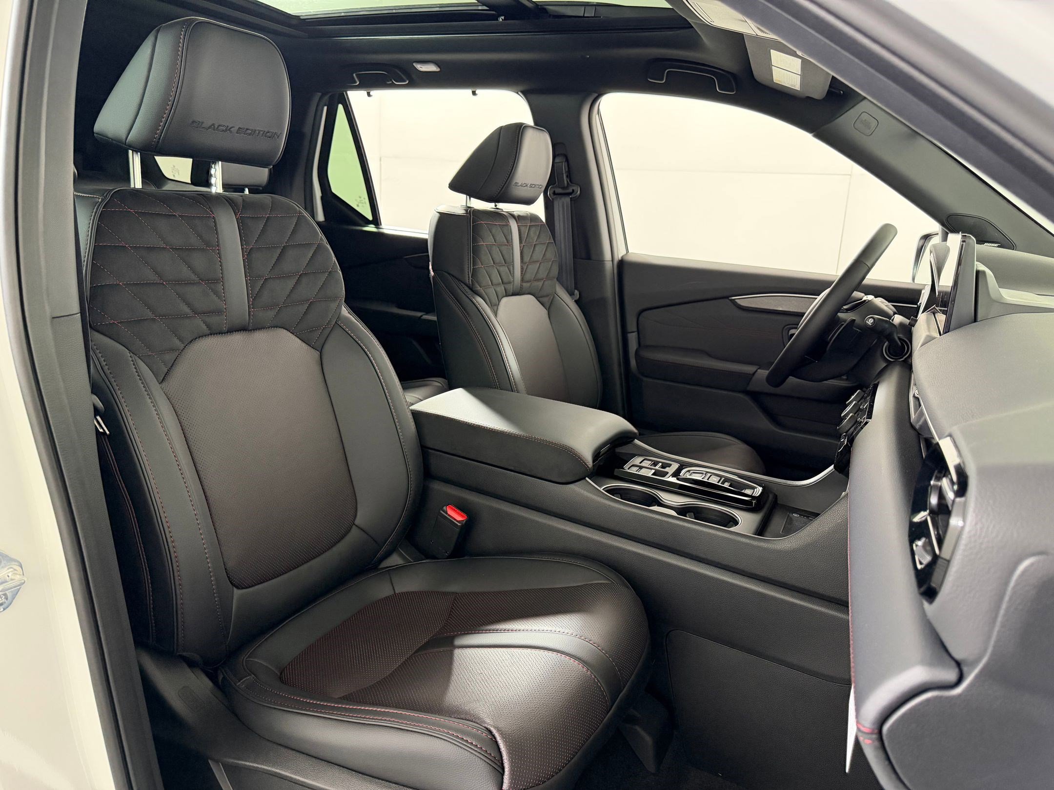 New 2026 Honda Pilot Black Edition image 25