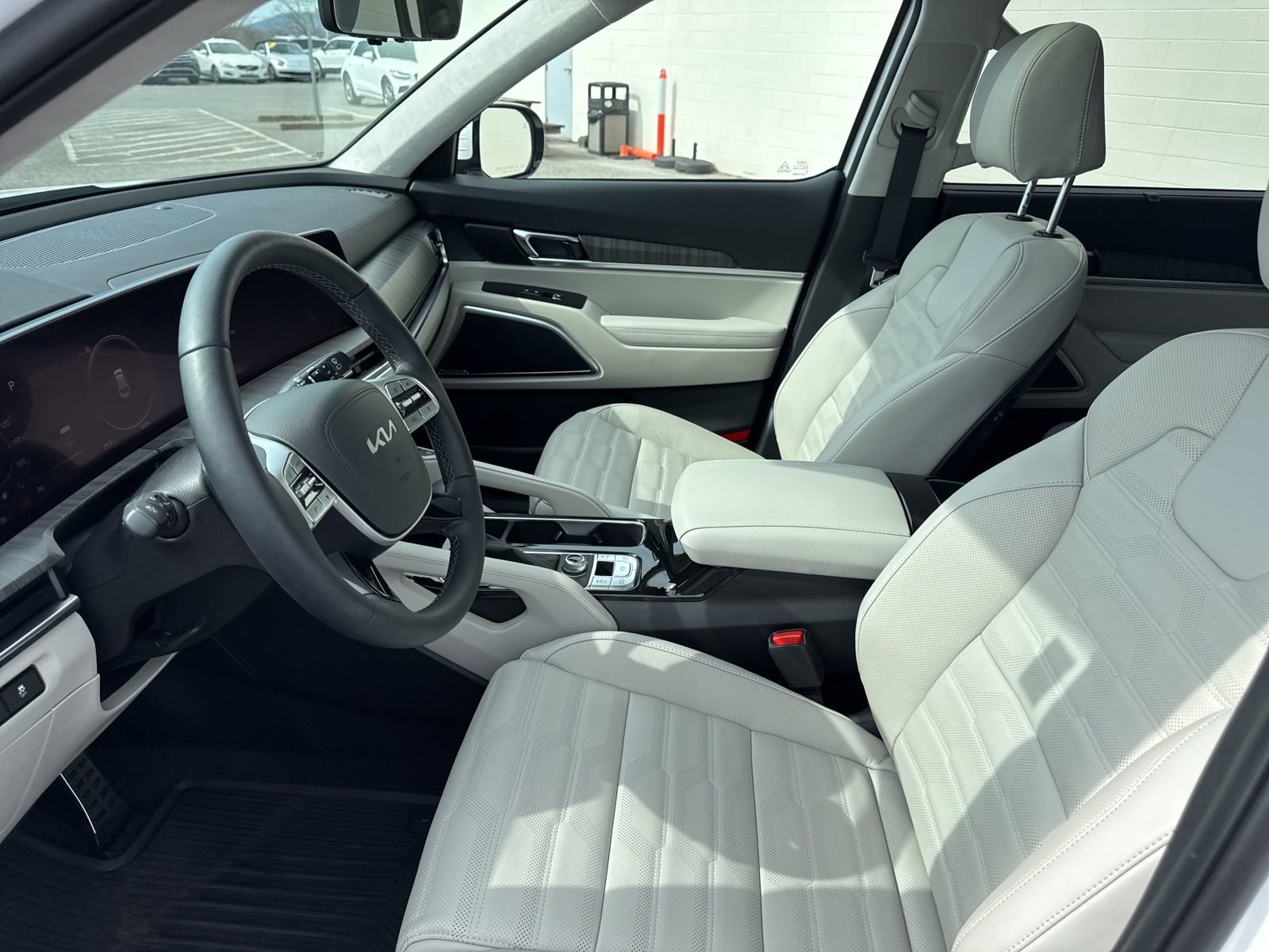 Used 2025 Kia Telluride SX Prestige image 25