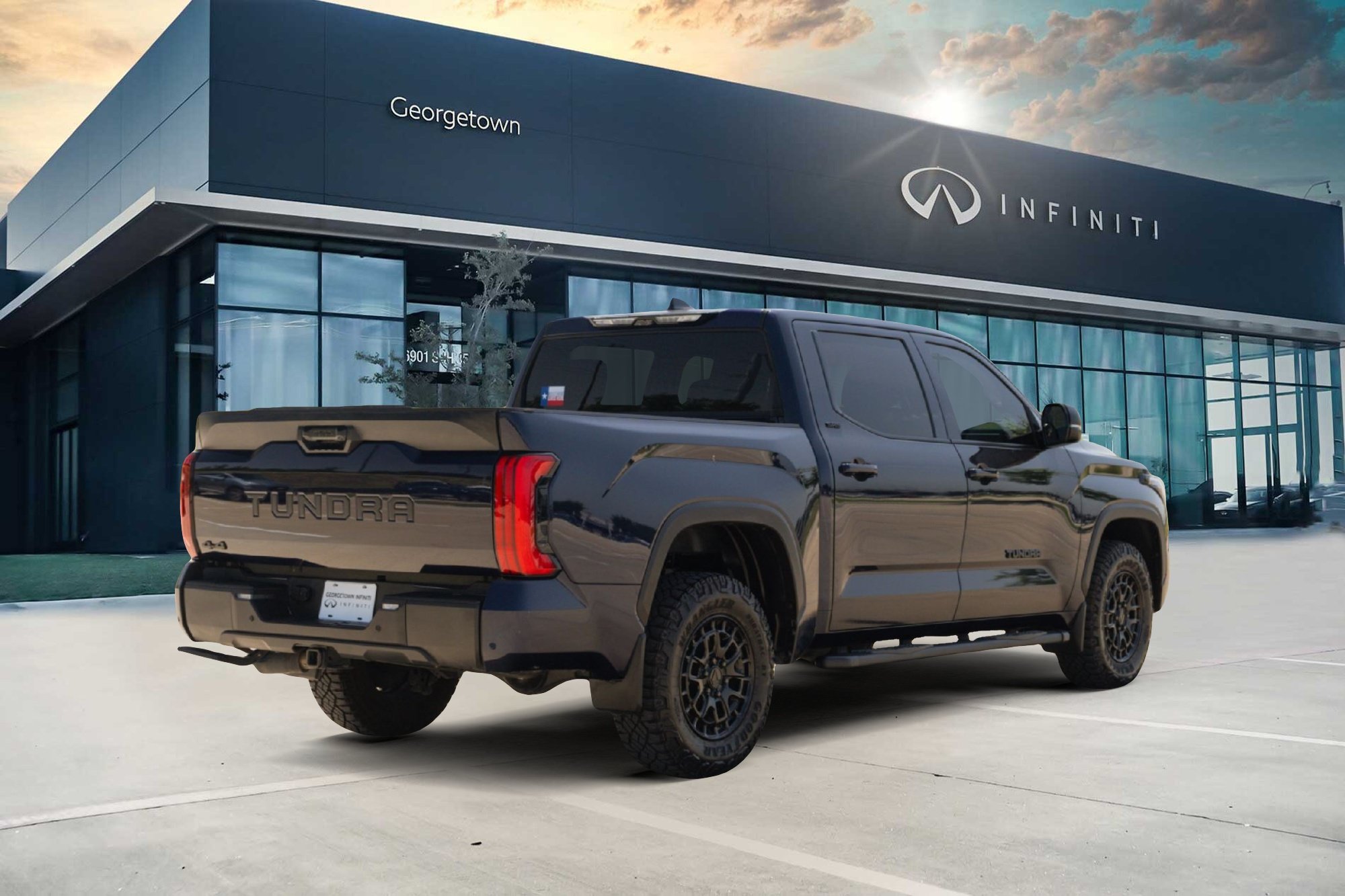 Used 2025 Toyota Tundra SR5 AWD/4WD image 6