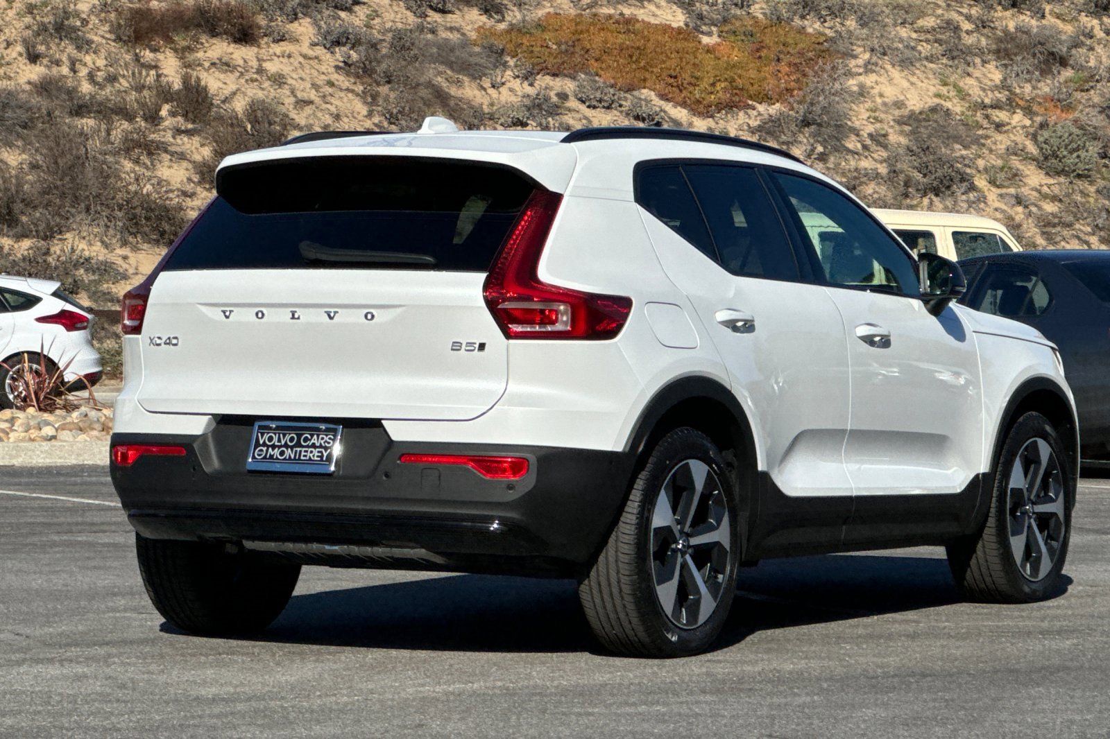 New 2026 Volvo XC40 B5 Plus w/ Protection Package Premier image 5