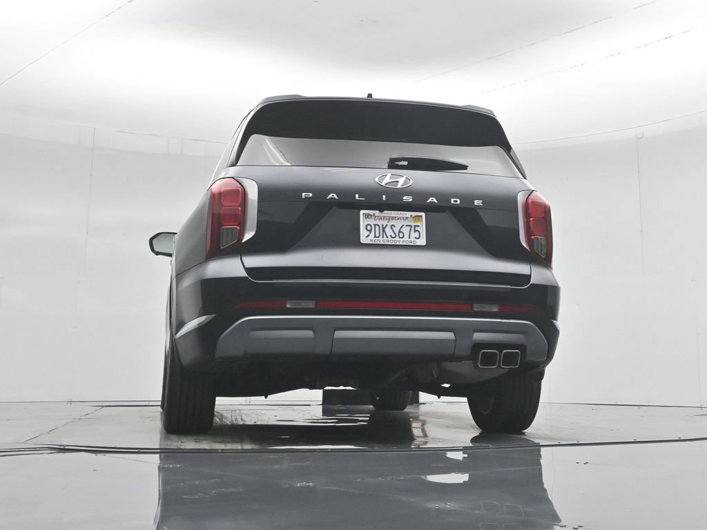 Used 2023 Hyundai Palisade Limited w/ Cargo Package image 52