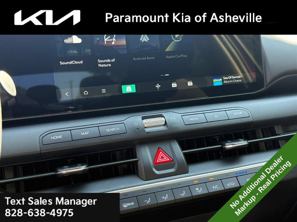 New 2026 Kia K4 FWD image 12