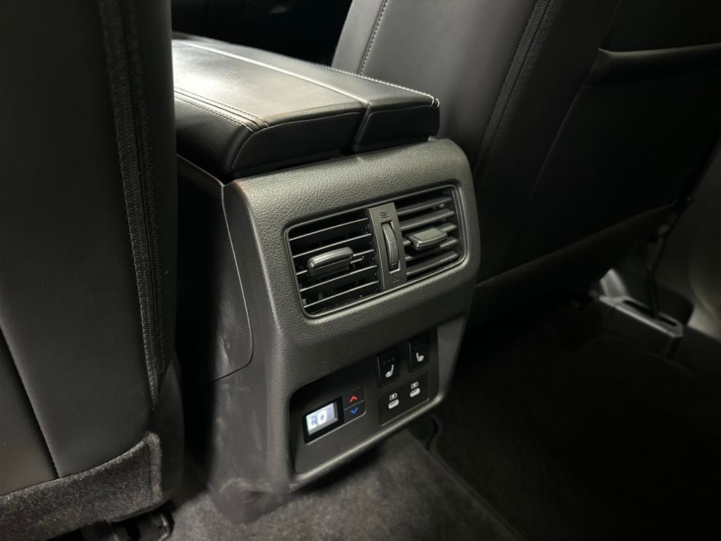 Used 2026 Nissan Rogue Platinum w/ Platinum Premium Package AWD/4WD image 49