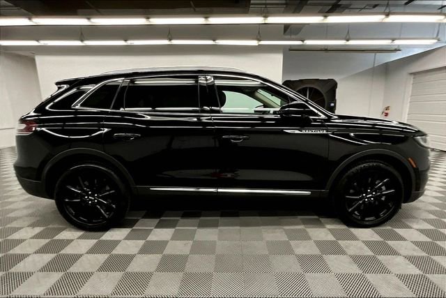 Used 2023 Lincoln Nautilus Reserve w/ Equipment Group 201A image 15