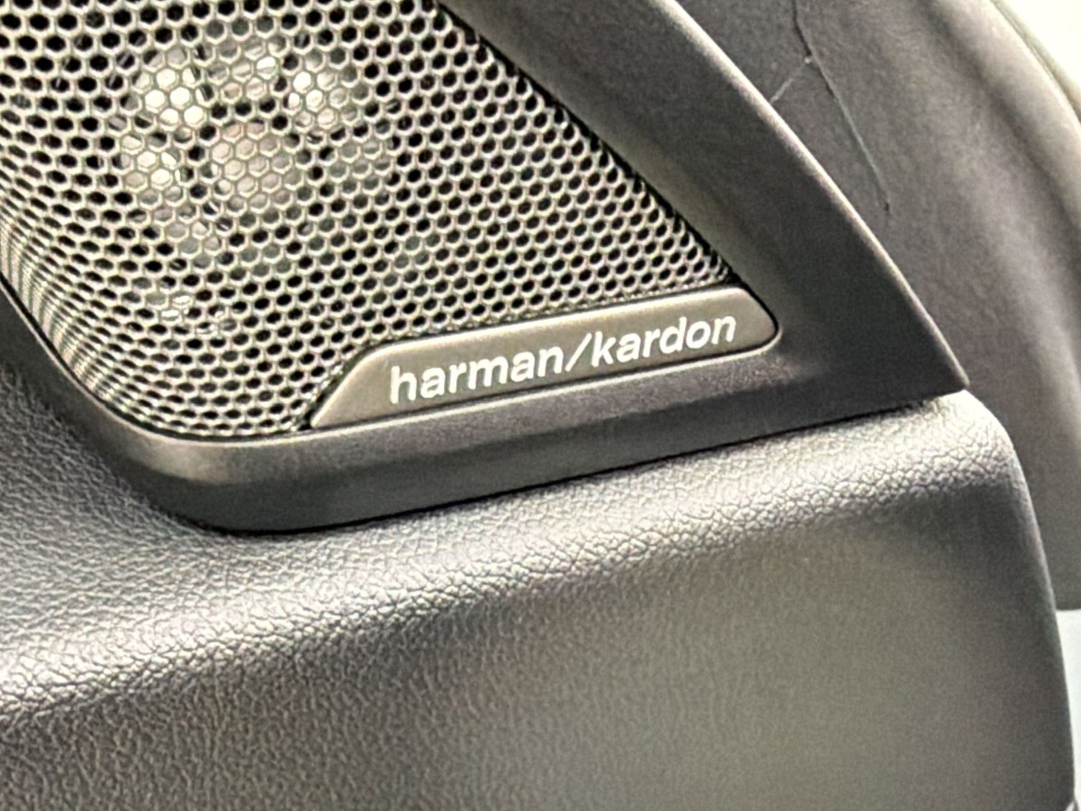 Used 2023 BMW 230i Coupe w/ M Sport Package RWD image 20