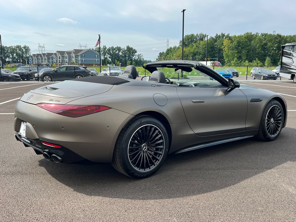 New 2027 Mercedes-Benz SL 43 AMG image 7