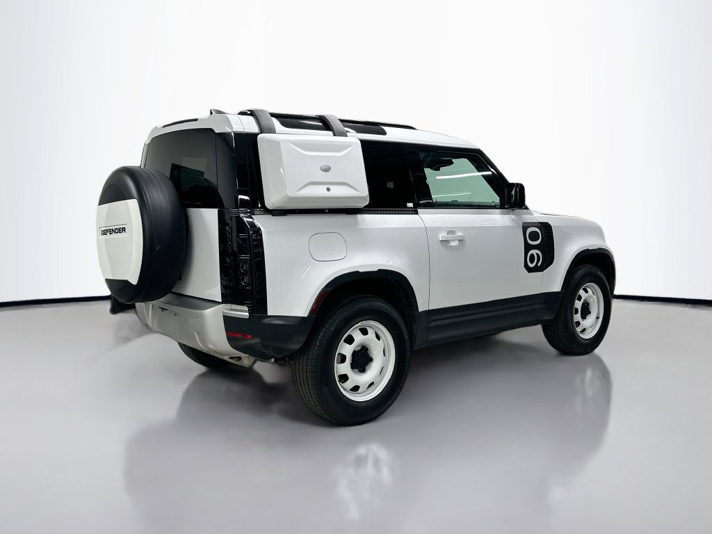Used 2024 Land Rover Defender 90 S AWD/4WD image 9