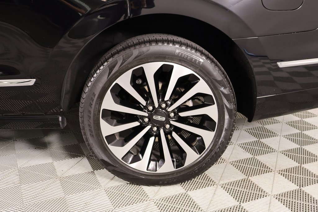 Certified 2023 Lincoln Navigator Reserve image 21