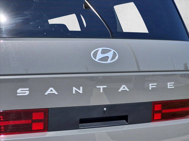 Used 2026 Hyundai Santa Fe SEL FWD image 21