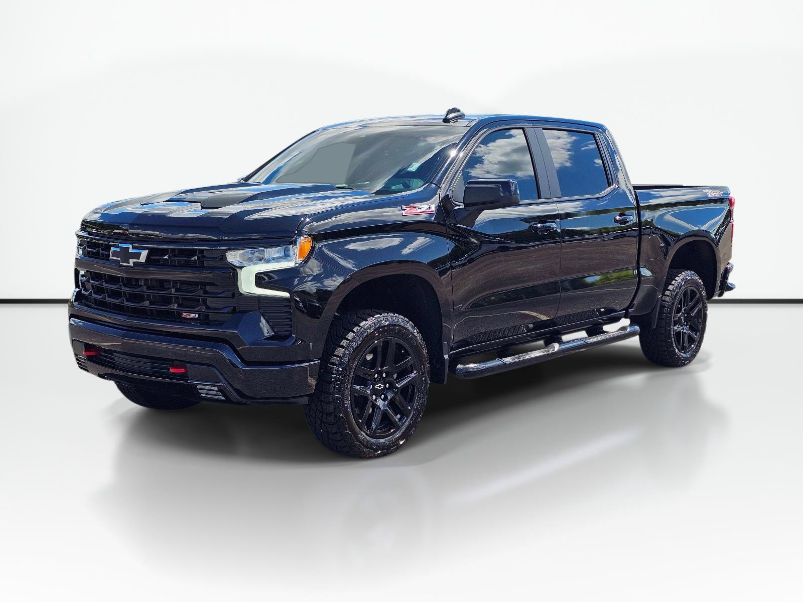 Used 2026 Chevrolet Silverado 1500 LT Trail Boss w/ Convenience Package II AWD/4WD image 1
